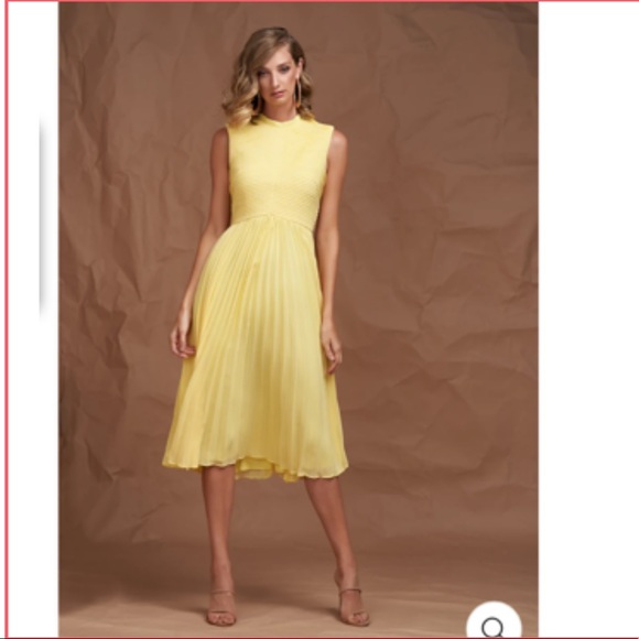 Kay Unger Dresses & Skirts - NWT KAY UNGER Beatrice Accordion Pleated Mock Neck Sleeveless Chiffon Midi Dress